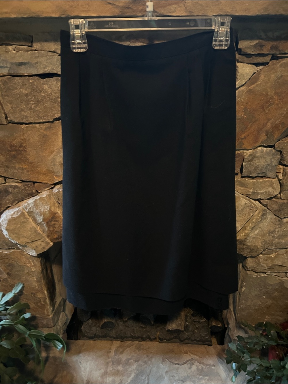 Women's Black Midi Skirt – Sleek A-Line Design; Lined;Size 8;Excellent Condition